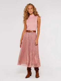 Stud Shoulder Knitted Vest